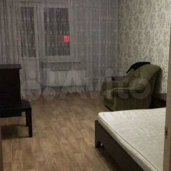 Продается 1-комнатная квартира, 44 м²