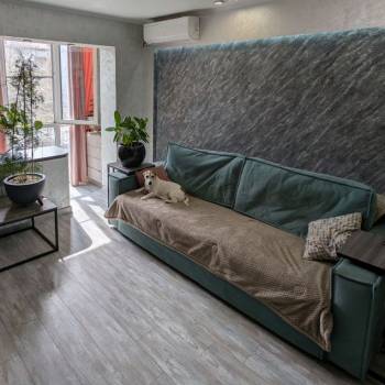 Продается Многокомнатная квартира, 60 м²