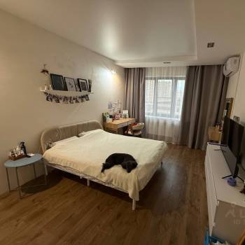 Продается 1-комнатная квартира, 43,8 м²