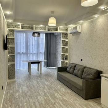 Сдается 2-х комнатная квартира, 70 м²