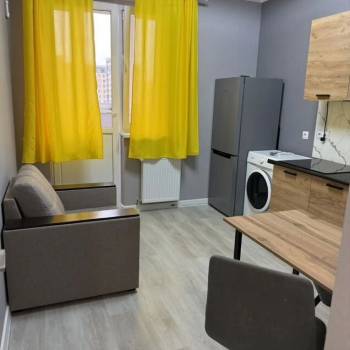 Сдается 1-комнатная квартира, 37 м²