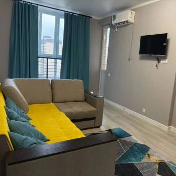 Сдается 1-комнатная квартира, 37 м²