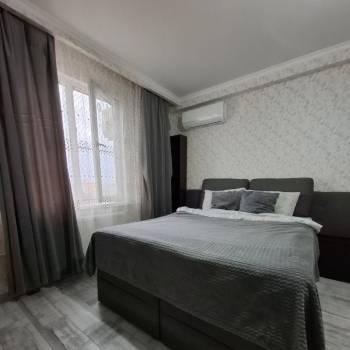 Продается 1-комнатная квартира, 35 м²