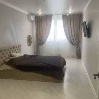 Продается 1-комнатная квартира, 41,7 м²