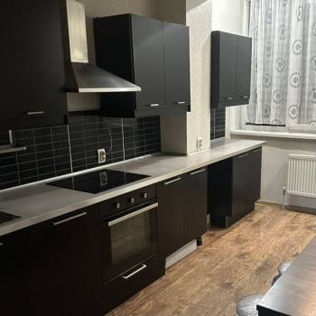 Сдается 2-х комнатная квартира, 60 м²