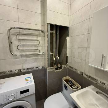 Продается 1-комнатная квартира, 37 м²