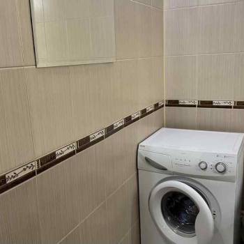 Сдается 1-комнатная квартира, 54 м²