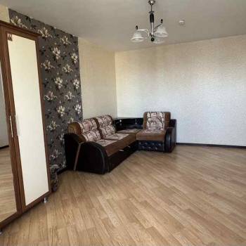 Сдается 1-комнатная квартира, 54 м²