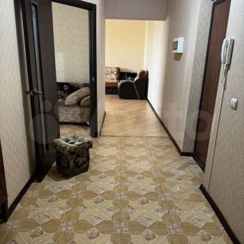 Сдается 1-комнатная квартира, 54 м²