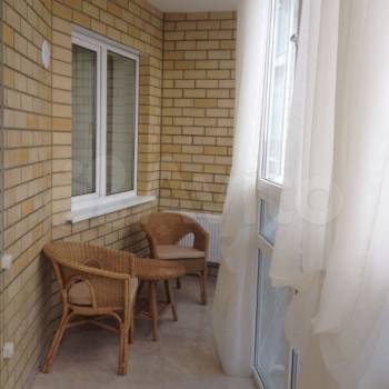 Сдается 1-комнатная квартира, 51 м²