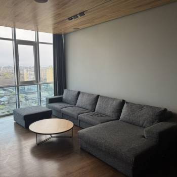 Продается Многокомнатная квартира, 145 м²