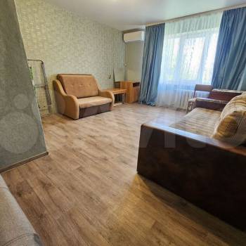 Сдается 1-комнатная квартира, 35 м²