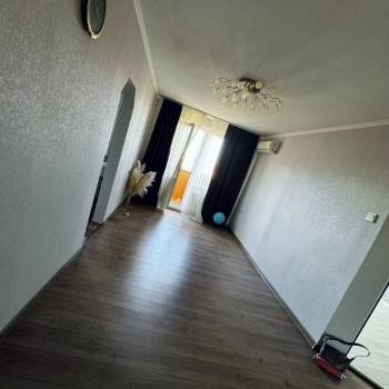 Сдается Многокомнатная квартира, 77,4 м²