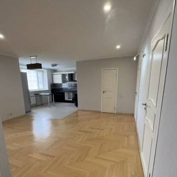 Продается 3-х комнатная квартира, 100 м²