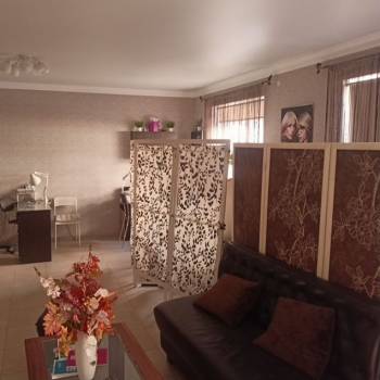 Продается 1-комнатная квартира, 53 м²