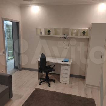 Сдается 1-комнатная квартира, 39 м²