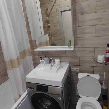 Сдается 1-комнатная квартира, 39 м²