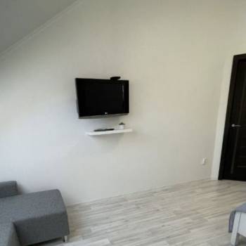 Продается 1-комнатная квартира, 37,5 м²