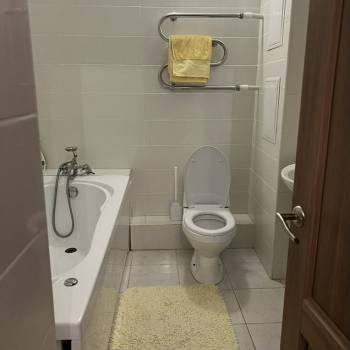 Сдается 1-комнатная квартира, 40 м²