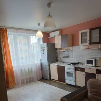Продается 1-комнатная квартира, 38,4 м²