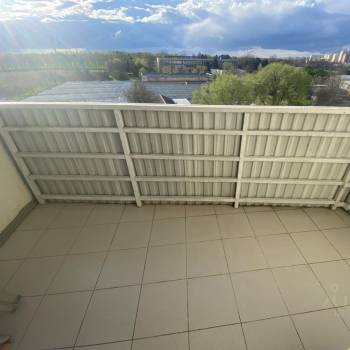 Сдается 1-комнатная квартира, 39 м²