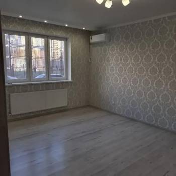 Сдается 1-комнатная квартира, 50 м²