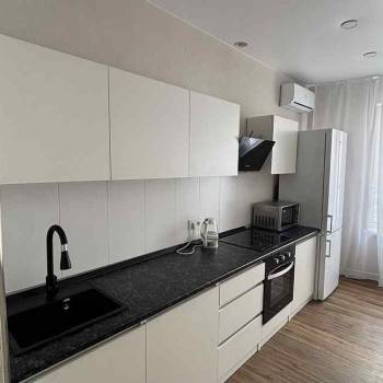 Сдается 1-комнатная квартира, 47 м²