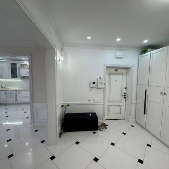 Продается 3-х комнатная квартира, 80 м²