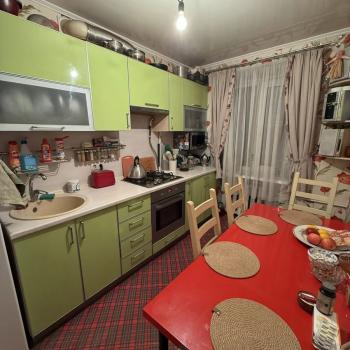 Продается 3-х комнатная квартира, 63 м²