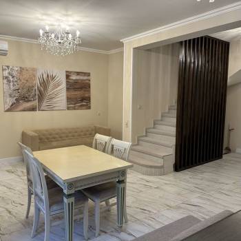 Сдается Дом, 200 м²