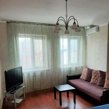 Продается 1-комнатная квартира, 41,1 м²