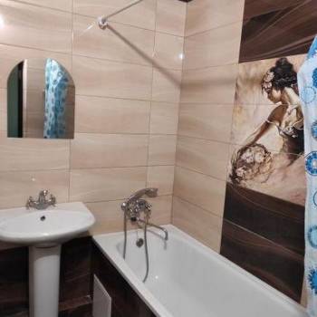 Сдается 1-комнатная квартира, 43 м²