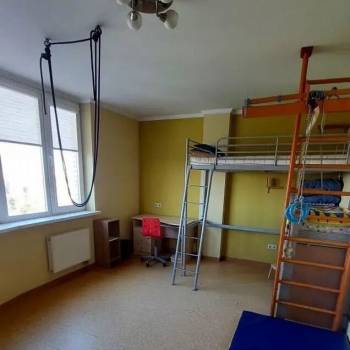 Сдается Многокомнатная квартира, 97 м²