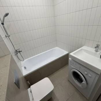 Сдается 1-комнатная квартира, 35 м²