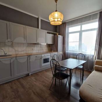 Сдается 2-х комнатная квартира, 60 м²