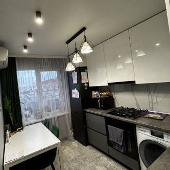 Продается 3-х комнатная квартира, 65 м²