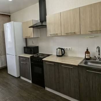 Сдается 1-комнатная квартира, 37 м²