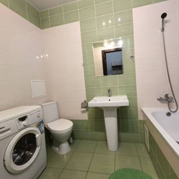 Сдается 1-комнатная квартира, 37 м²