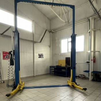 Сдается Нежилое помещение, 300 м²