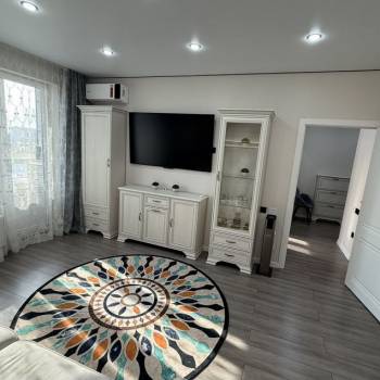 Сдается 2-х комнатная квартира, 50 м²