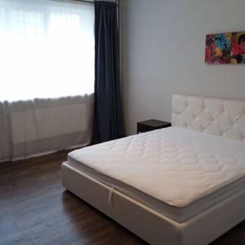 Сдается 2-х комнатная квартира, 74 м²