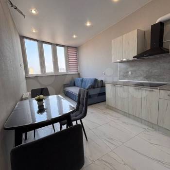 Продается 1-комнатная квартира, 38,9 м²