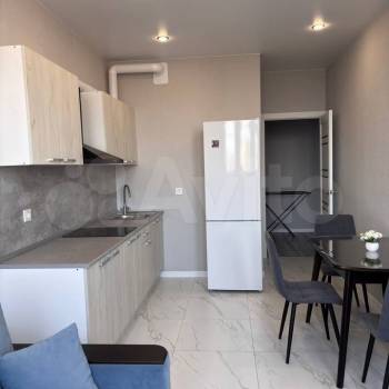 Продается 1-комнатная квартира, 38,9 м²