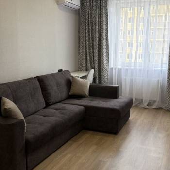 Сдается 1-комнатная квартира, 38,7 м²