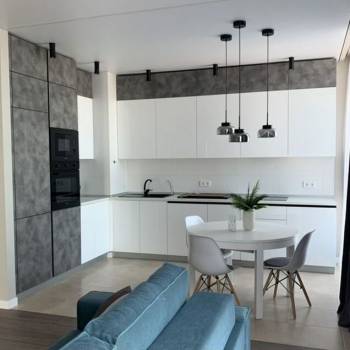 Сдается 2-х комнатная квартира, 80 м²