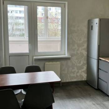 Сдается 2-х комнатная квартира, 58 м²