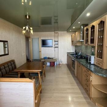 Сдается Многокомнатная квартира, 80 м²