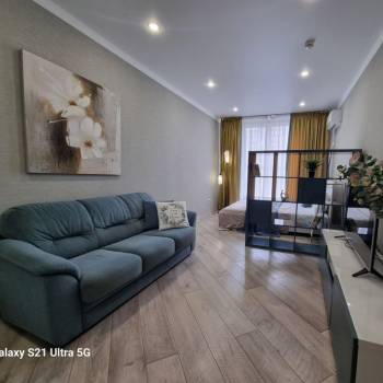 Сдается 1-комнатная квартира, 42 м²