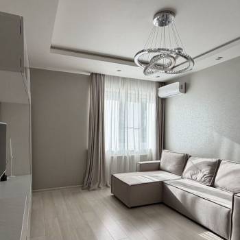 Сдается 1-комнатная квартира, 40 м²