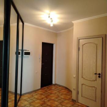 Сдается 2-х комнатная квартира, 60 м²